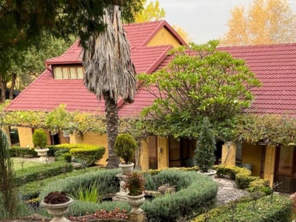 The Tuscan Garden Ньюкасл Экстерьер фото